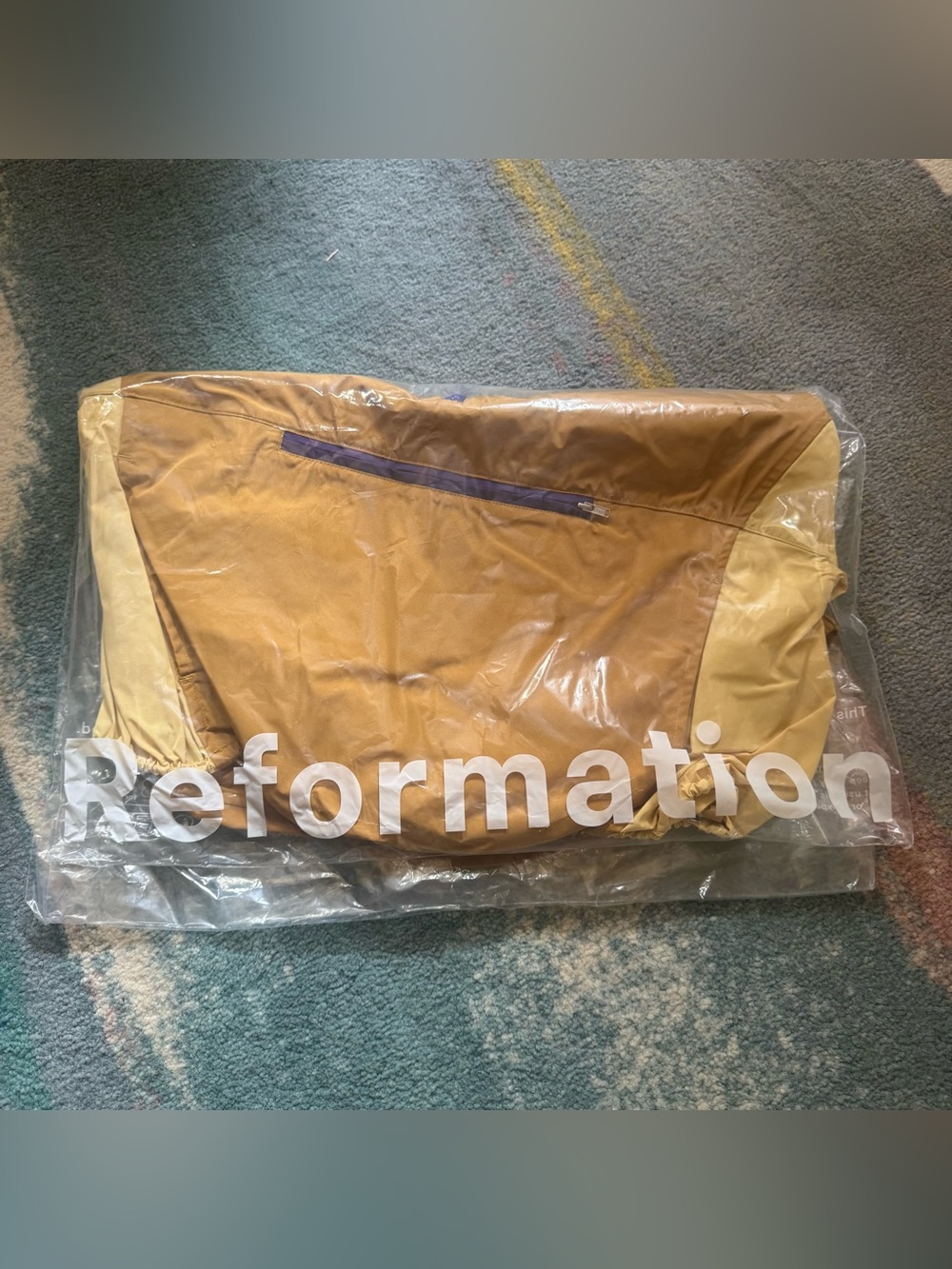 NWT Reformation x Umbro Valeria Anorak Jacket Chartreuse XS - Picture 4 of 8